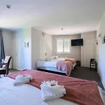 De La Beauronne ホテル 3*