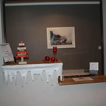 Hotel De La Beauronne Chancelade