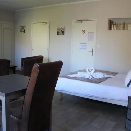 De La Beauronne 3* Chancelade