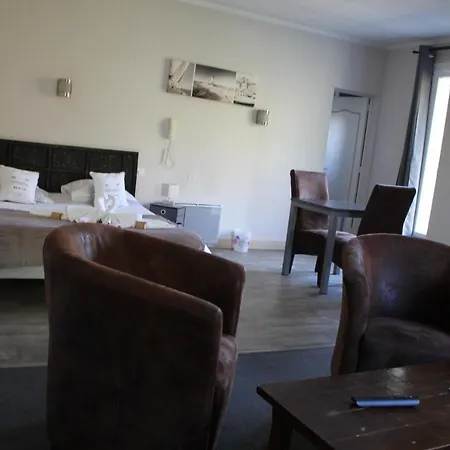 De La Beauronne Chancelade