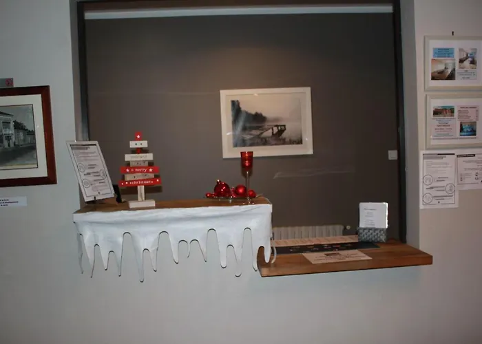 Hotel De La Beauronne Chancelade