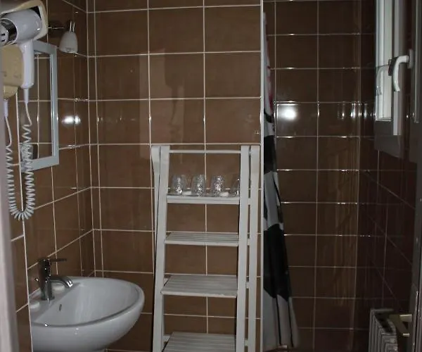 De La Beauronne ホテル シャンスラード