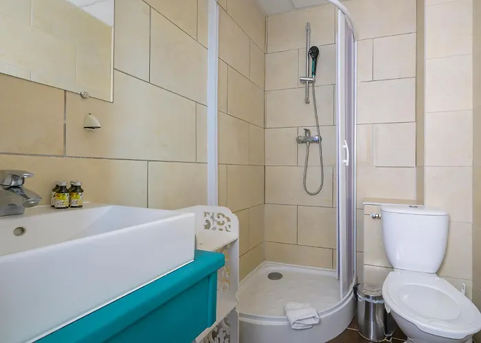 Hotel De La Beauronne 3*