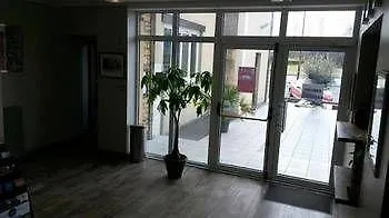 De La Beauronne ホテル 3*